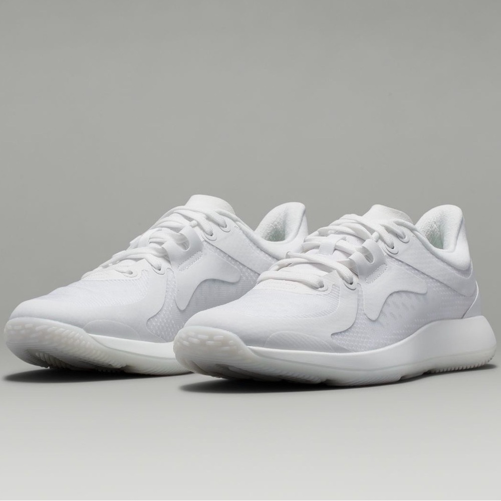 Lululemon strongfeel training shoes White